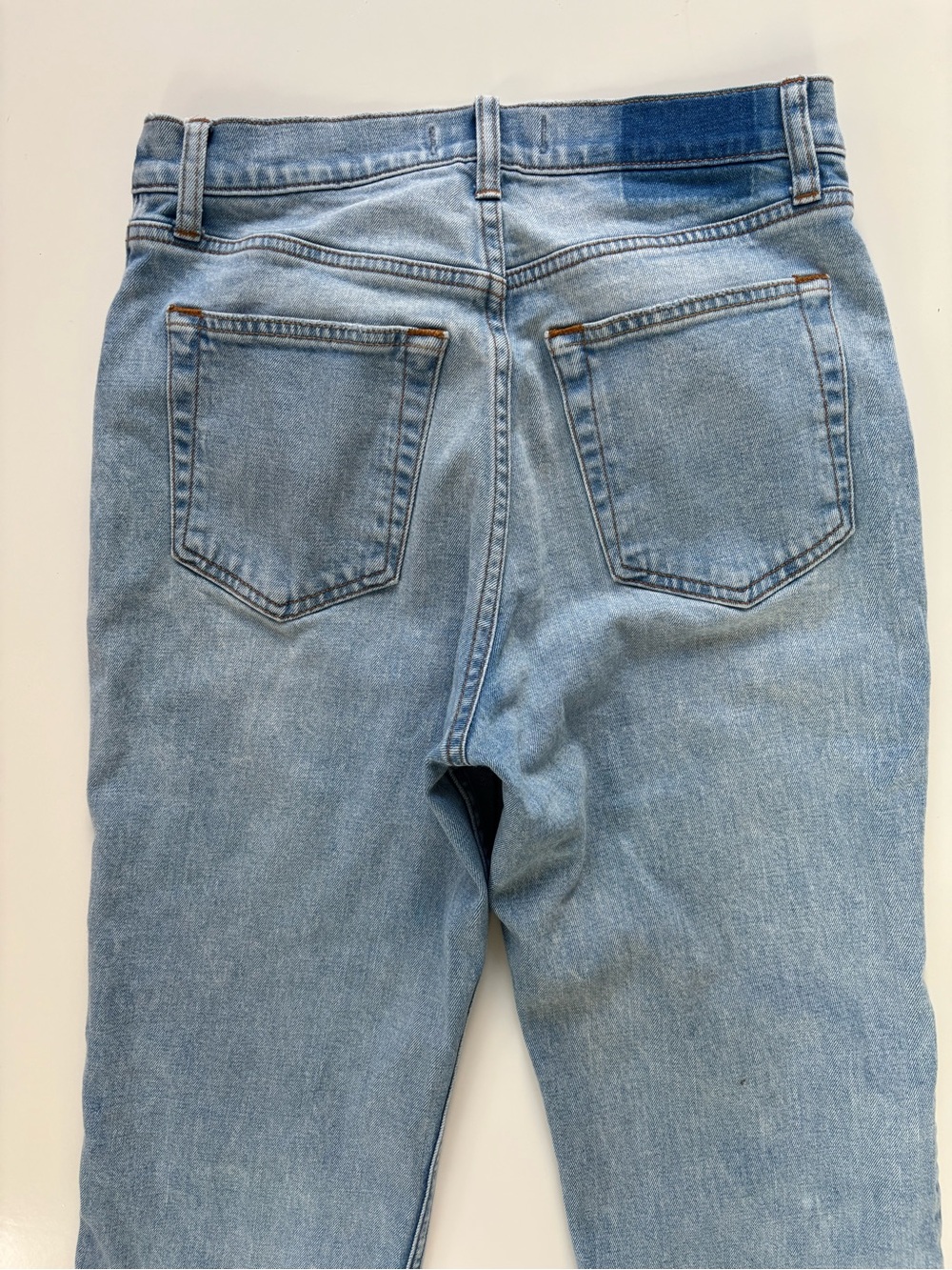 Abercrombie & Fitch Light Wash Ankle Straight Ultra High Rise Size 8S or 29 - Picture 5 of 10